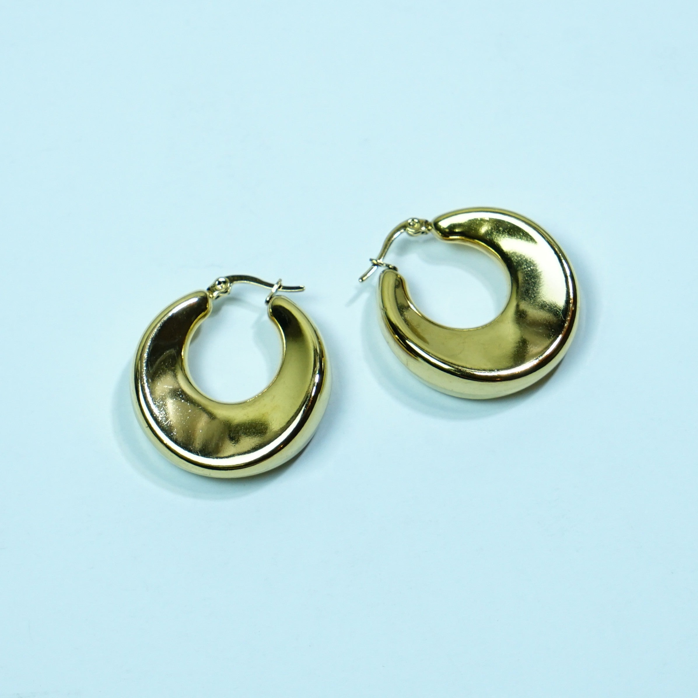 The Gilded Crescent Hoops - Sohu Lifestyle