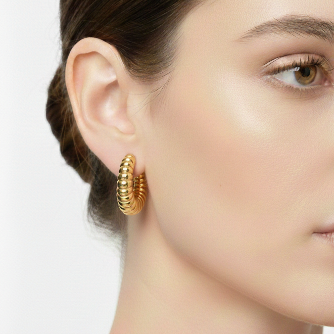 The Gilded Croissant Hoops - Sohu Lifestyle