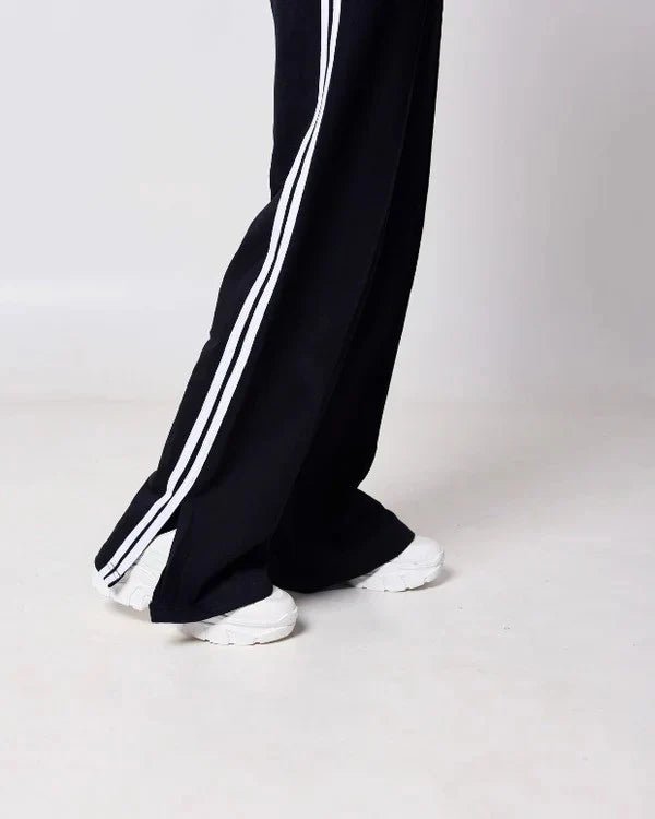 P&B Black Gossip Pants & Trifoil T-Shirt Set - Sohu Lifestyle