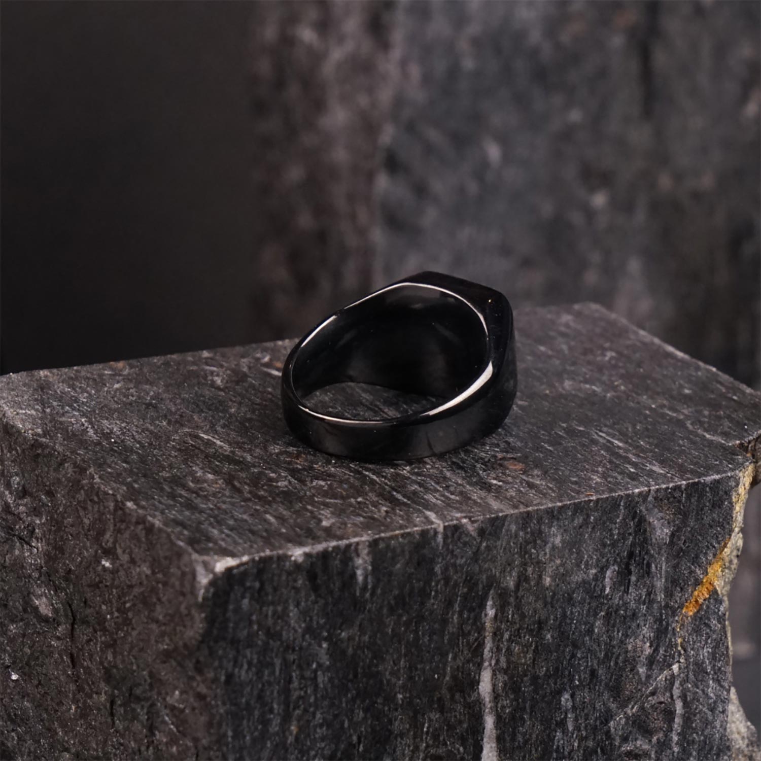 Black Liam Ring - Sohu Lifestyle