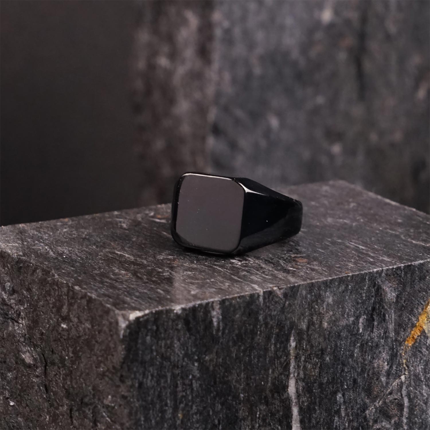 Black Liam Ring - Sohu Lifestyle