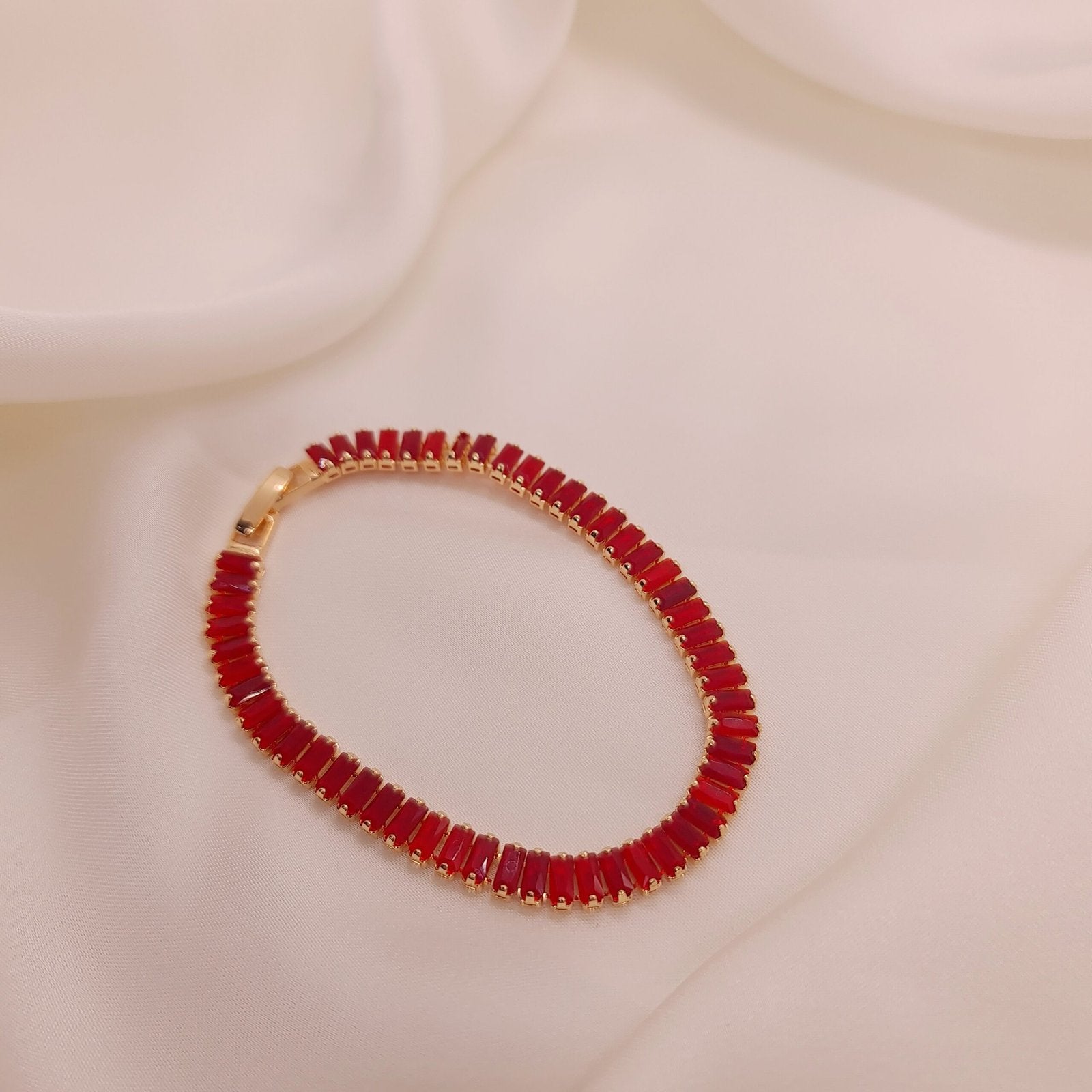 Maroon Tennis Bracelet - Sohu Lifestyle