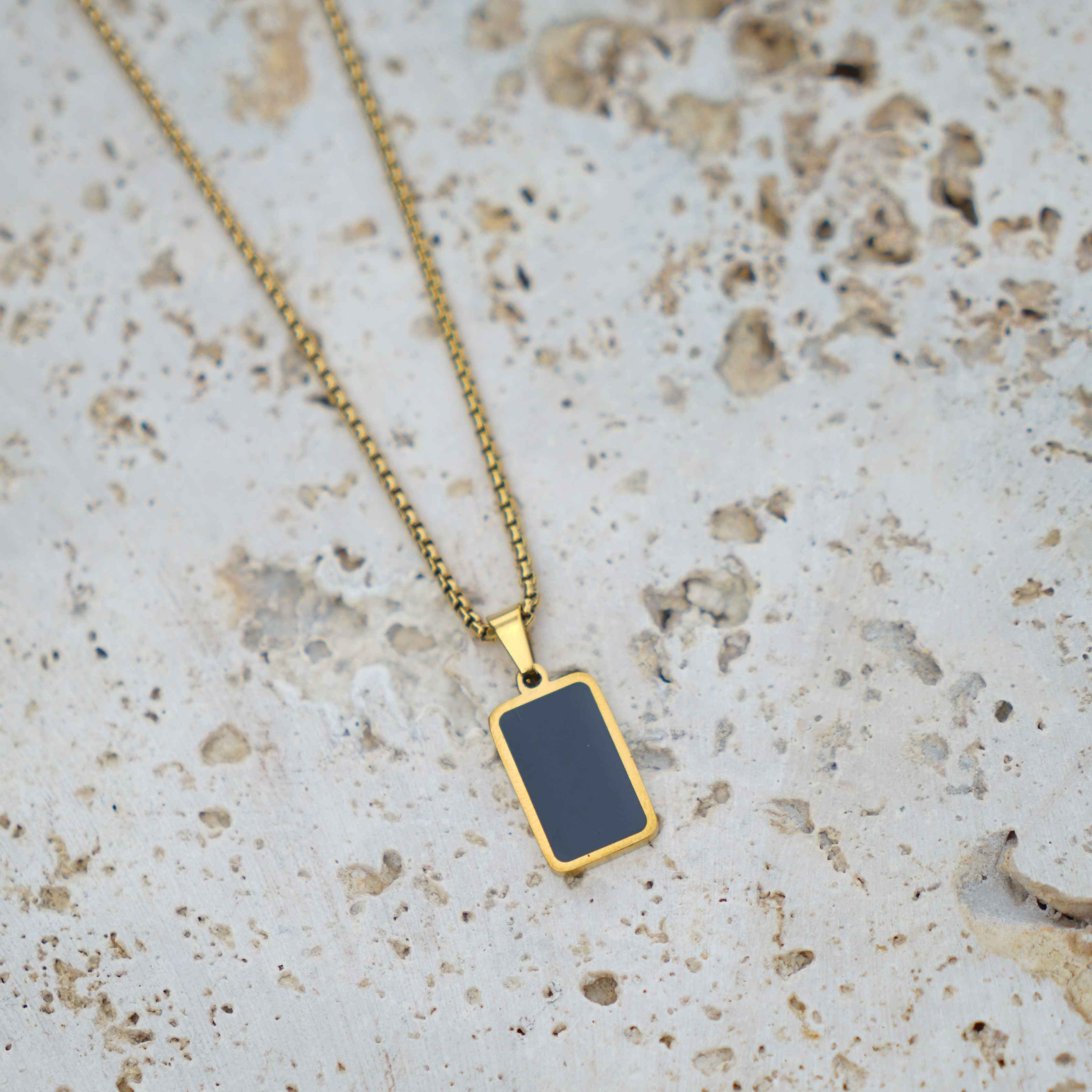 Gold Rectangle Pendent - Sohu Lifestyle