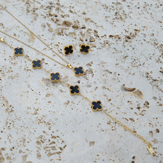 Black Clover Jewellery Set - Sohu Lifestyle