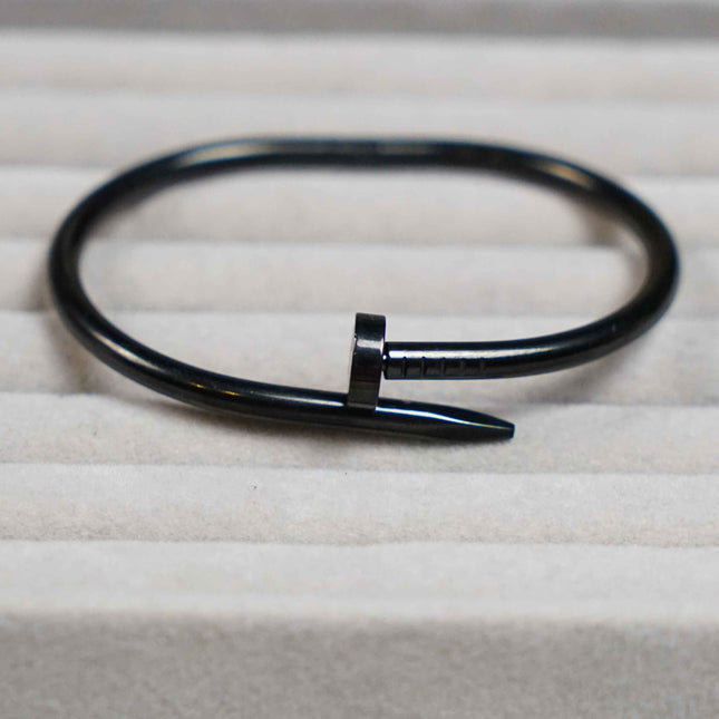 Black Premium Nail Bracelet - Sohu Lifestyle