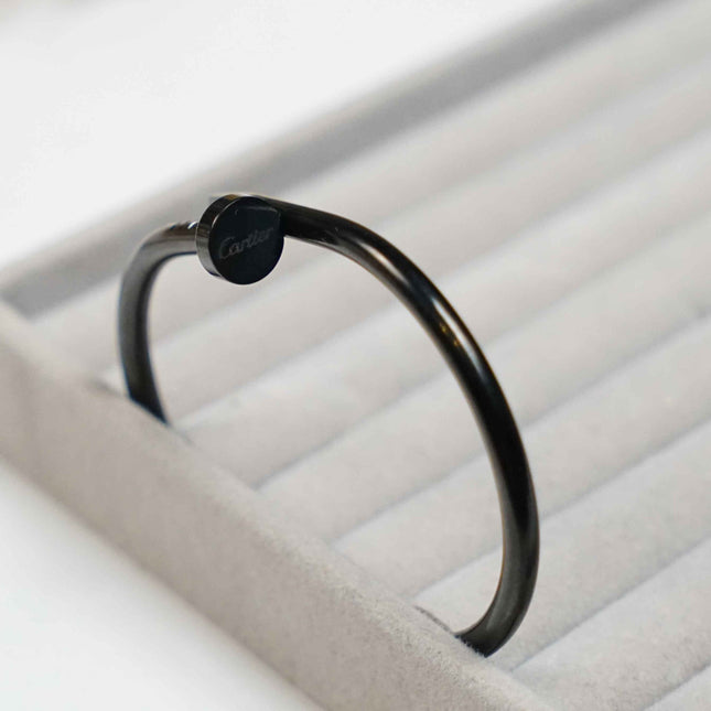 Black Premium Nail Bracelet - Sohu Lifestyle
