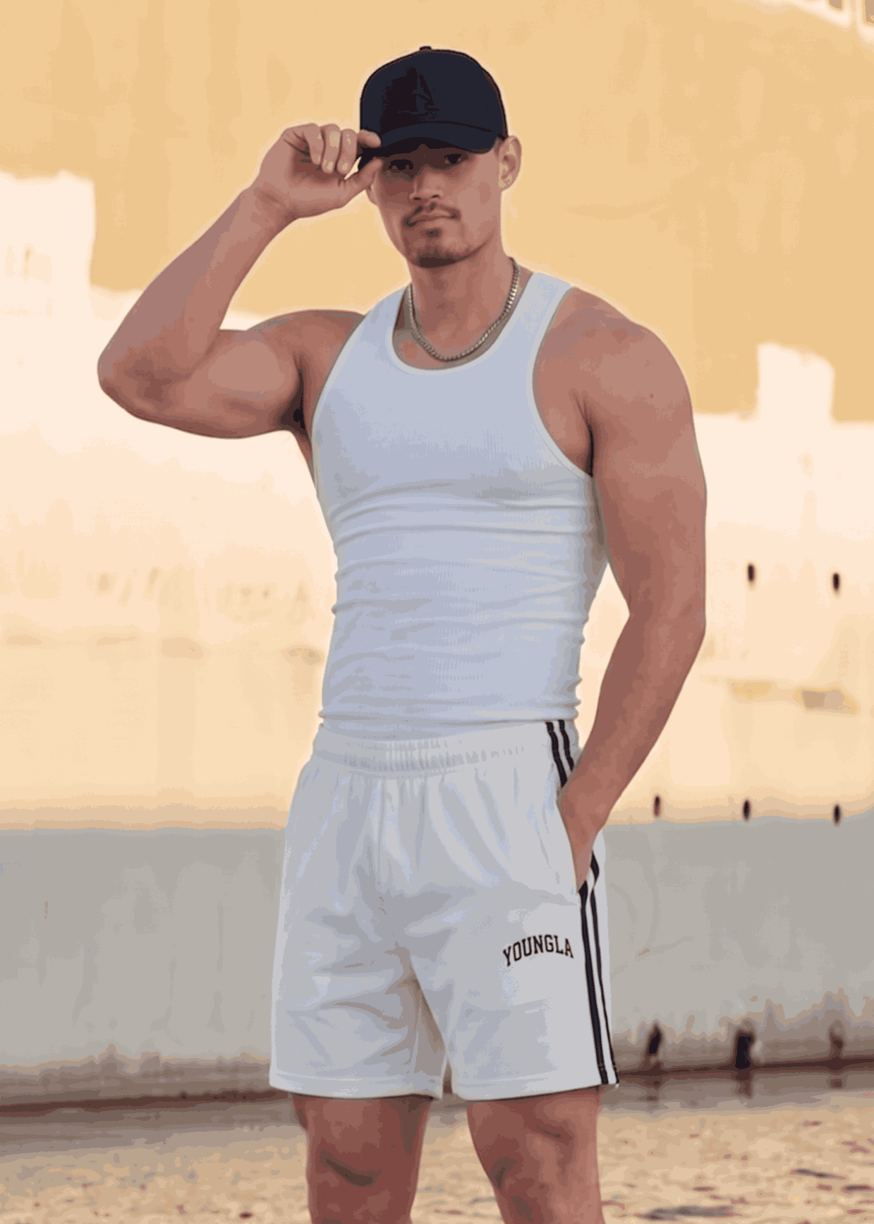 YOUNGLA Flagship Interlock Shorts (White) - Sohu Lifestyle