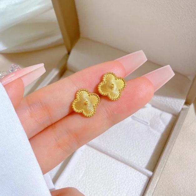 Audrey Clover Studs - Sohu Lifestyle