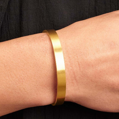 Golden Luxury Cuff Bangle