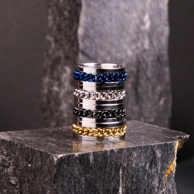 Black Curb Chain Ring - 6 mm