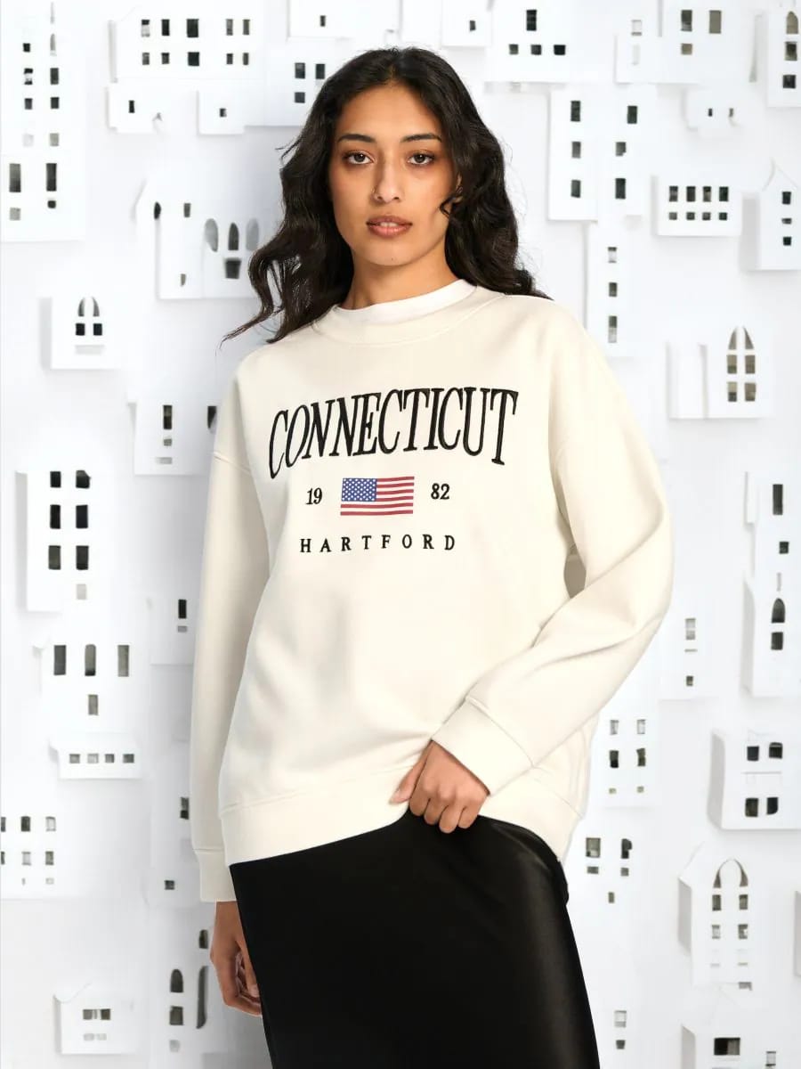 Sinsay CONNECTICUT Oversized Sweatshirt - Sohu Lifestyle
