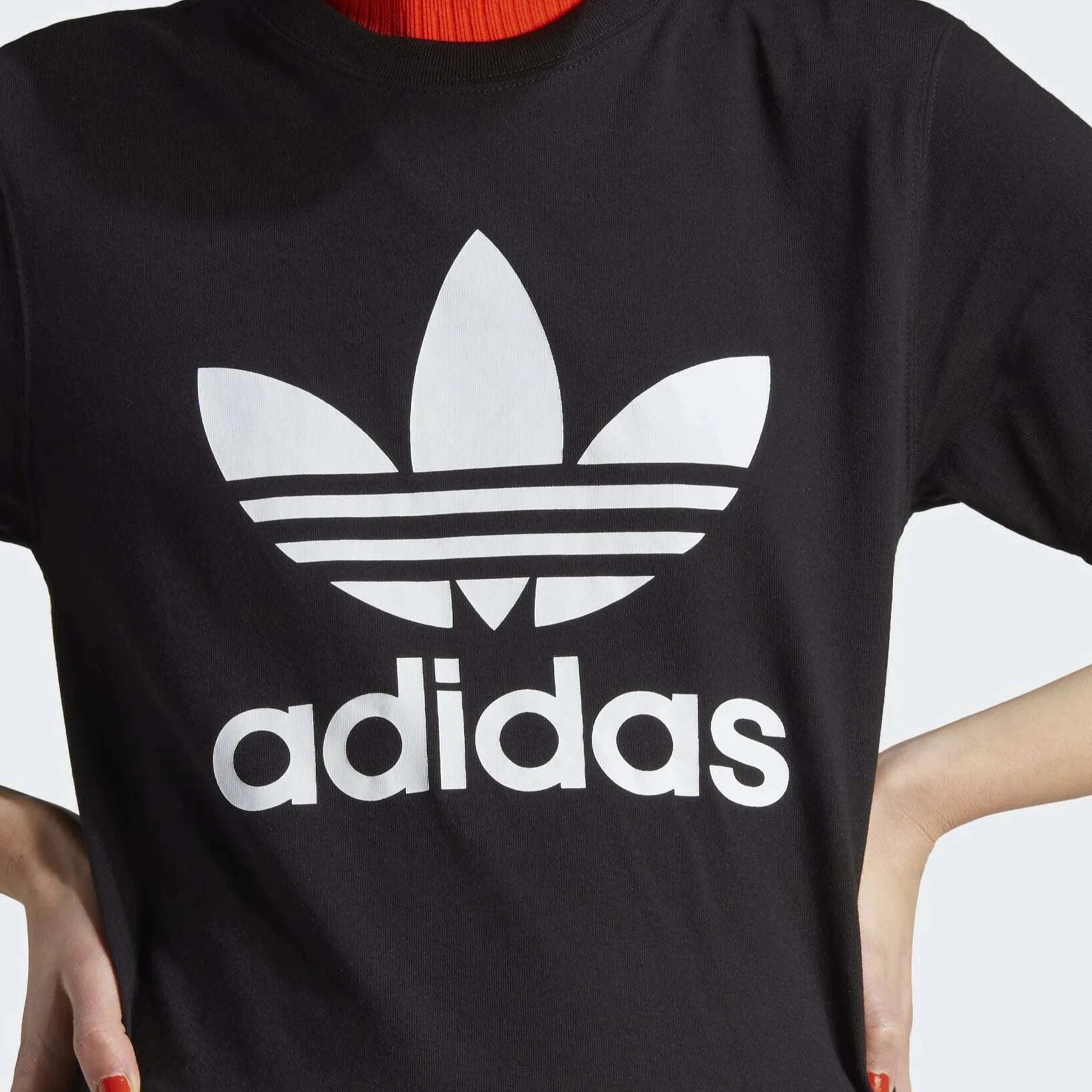 Black Trefoil T-Shirt - Sohu Lifestyle