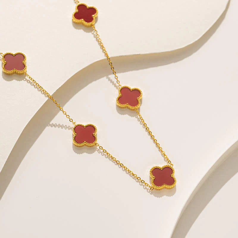 Elegant Maroon Clover Charm Necklace - Sohu Lifestyle
